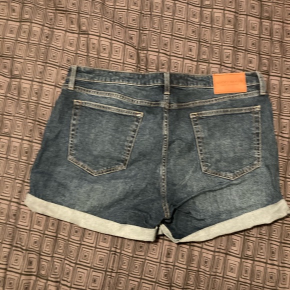 Lucky brand shorts - Picture 4 of 6